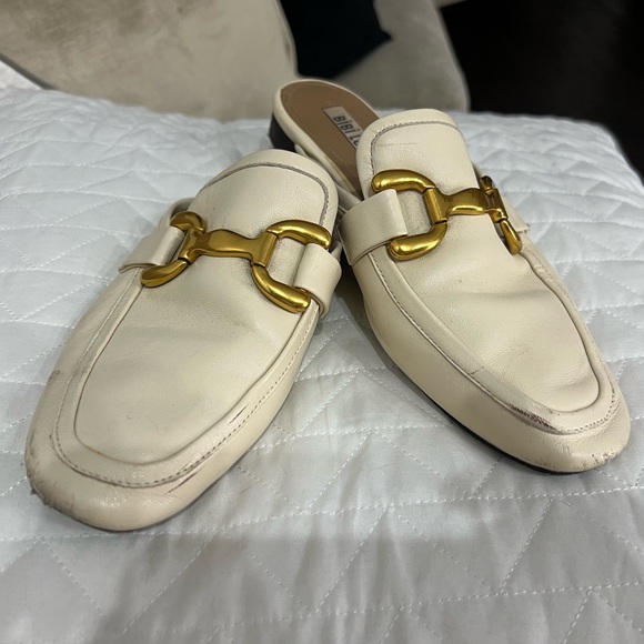 Bibi Lou Molly Backless Loafers Gold Metal Leather Anthropologie Cream Loafers - Picture 3 of 11